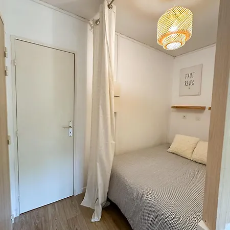 公寓 Wifi, Parking Privatif Prive, Clim, Proche Et Polygone Riviera